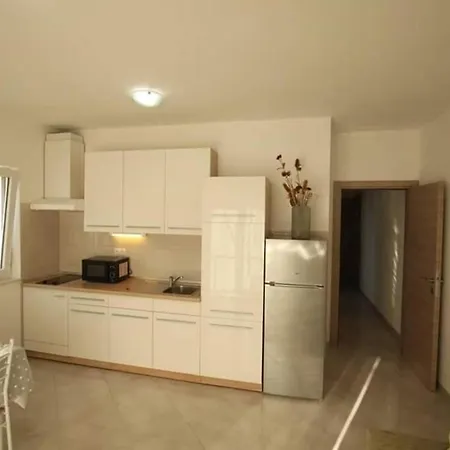 Ana - One Bedroom A1 * スリマ