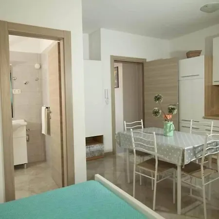 Ana - One Bedroom A1 * スリマ